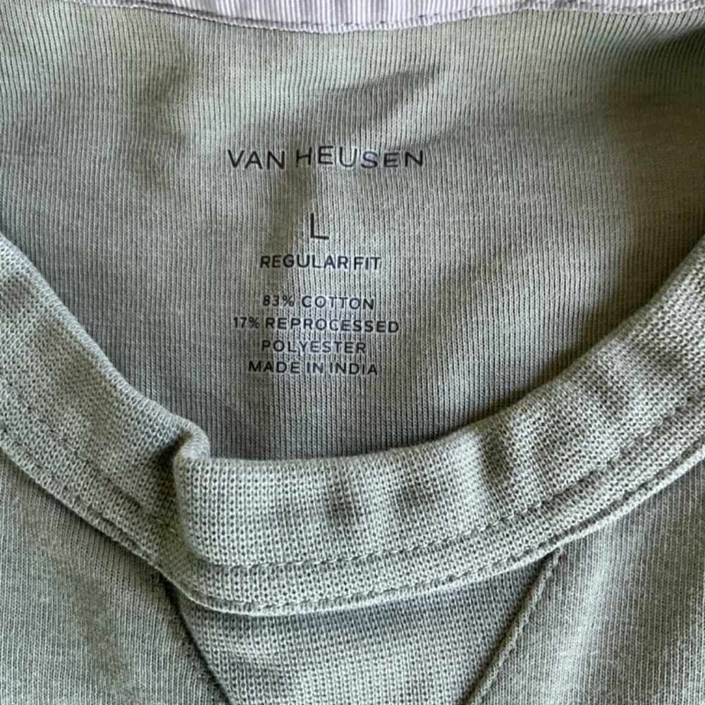 Van Heusen Men's Long Sleeve Ponte Crewneck Sweatshirt Green - Picture 3 of 5